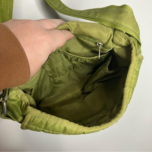 Lug Moped crossbody bag RFID puffer bag green medium - Picture 8 of 12